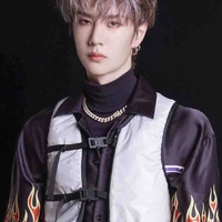 Vương Nhất Bác 