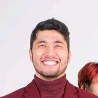 Mr.Boom ( Bố của Andrew )