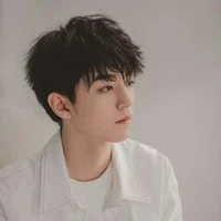 Vương Tuấn Khải