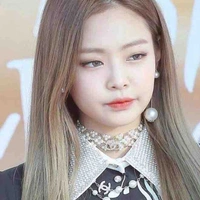Min Jennie 