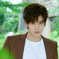 Lục Nhạc_Lv