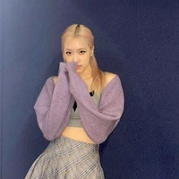 Rosé(chị của Min)