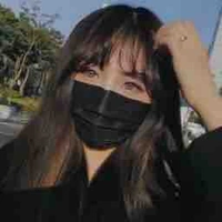 Ngạn Dương-Sherry- chị