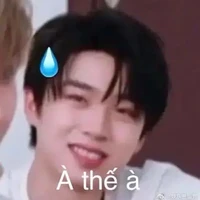 Con téc giả - Lyn