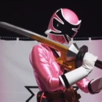 siêu nhân hồng shiraishi mako