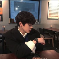 Hoàng Kiệt(bff nữ 9)