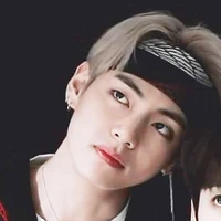 Kim Taehyung (V)