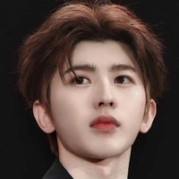 Kai Kun-anh họ Lisa