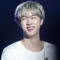 Kim Seok Jin ( mẹ Tae )