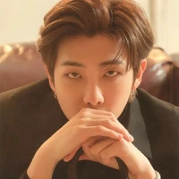 Kim NamJoon( ba Tae)