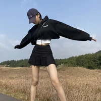 Hạ Kim Anh-ĐaịTỷ-Lacy