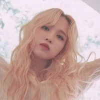 Myoui Mina