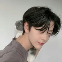 Đỗ Song Ngư/Ngư hóng hớt