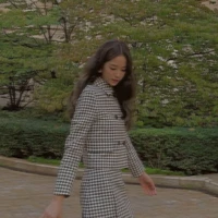 Jisoo(Y)
