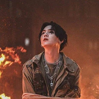 Min Yoongi( Anh)