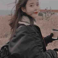 IU