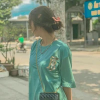 nghi(bff của nhi)