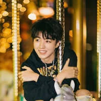 Vương Tuấn Khải