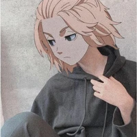 Sano Manjirou ( Mikey)