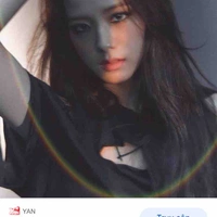 Jisoo- Y