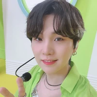 Min Suga (nữ)