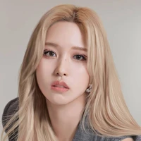Mouiyn Mina( ả )