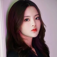 Trương Mỹ Uyên (Con nuôi của dì VNB)