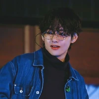 Kim Taehyung( hắn)