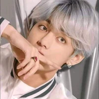 Kim Taehyung(Hắn)