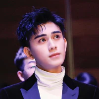 Chu Tán Cẩm ( thư kí của Nhất Bác )