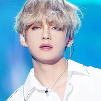 Kim Taehyung (V)