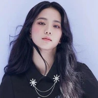 Kim Jisoo - y