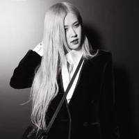𝐕 𝐈 𝐏 ♛•Minzy•⁰¹⁰⁶- Trúc
