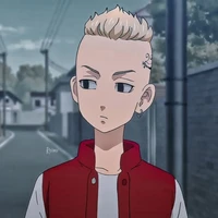 •Ken Ryuguji•Draken• Lúc nhỏ•