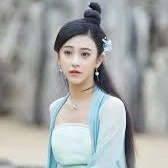 thủy tinh linh- lớn