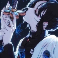 Kochou Shinobu [ Trùng Trụ ]