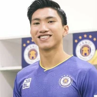 Hậu( anh tư)