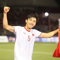 Hậu hùng hổ