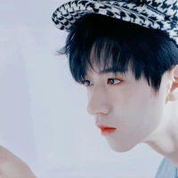 Hạ Tuấn Lâm a 3 của cậu