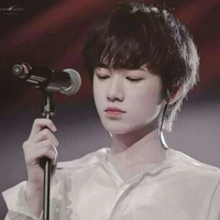 Tống Á Hiên