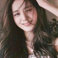 Kim Jisoo(bạn thân cô)