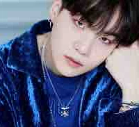 Suga(bạn thân cô)