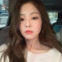 Jennie(Chén)