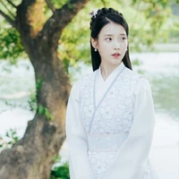 IU