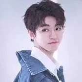 Vương Tuấn Khải (🦀)