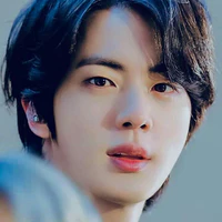 Kim Seok-Jin (Bà)