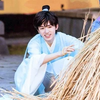 tống á hiên