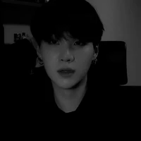 Kim/Min Yoongi