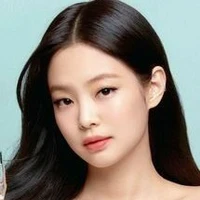 KIM JENNIE