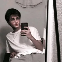 Harry 🍎